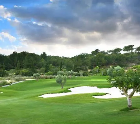 Espacios Amplio Apartamento En Lomas Club Con Jardin Privado * Marbella