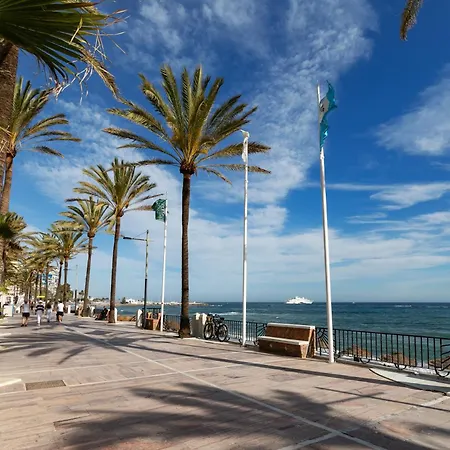 Espacios Amplio Apartamento En Lomas Club Con Jardin Privado Apartment *